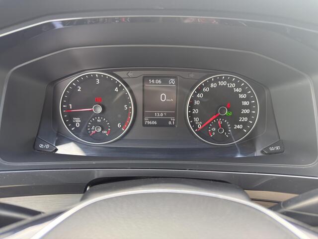 Volkswagen TRANSPORTER 2.0 TDI L2H1 Sport Automaat | Elektr. Dak | Camera | Schuifdeur L+R | Led | 18"| Mooie uitvoering |