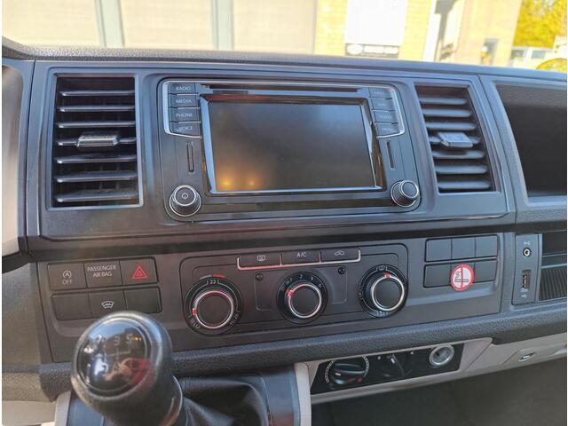 Volkswagen TRANSPORTER Kombi 2.0 TDI L2H2 Highline ¤ 19950.- Incl. BTW / BPM Vrij | AIRCO | CAMERA | NAVI | CV OP AFSTAND