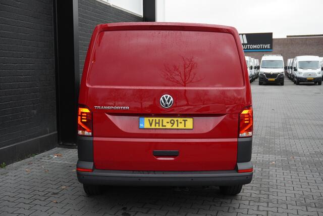 Volkswagen TRANSPORTER 2.0 TDI 150PK Automaat EURO 6 - Airco - Cruise - PDC - ¤ 14.900,- Excl.