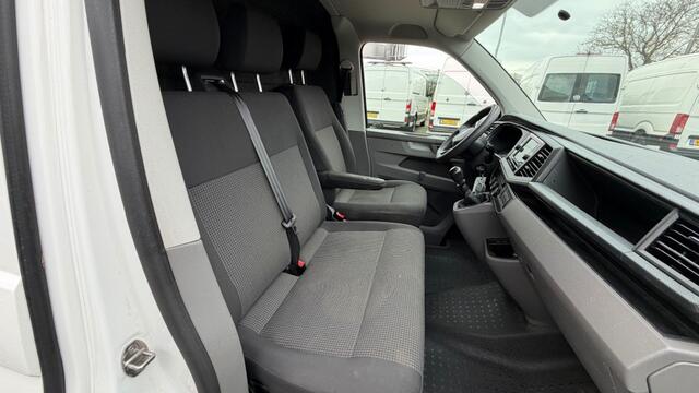 Volkswagen TRANSPORTER 2.0 TDI 81KW 110PK L2H1 EURO 6 AIRCO/ CRUISE CONTROL/ BIJRIJDERSBANK/ PDC/ 100% DEALERONDERHOUDEN