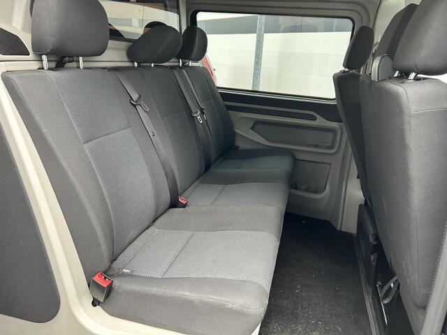 Volkswagen TRANSPORTER 2.0 TDI L2H1 Dubbele Cabine Comfortline Plus | Navigatie | Camera | Trekhaak | Adaptive Cruise Control