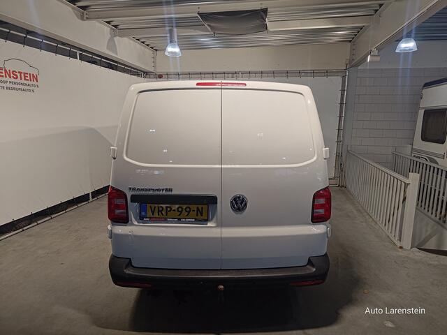 Volkswagen TRANSPORTER 2.0 TDI L2H1 115pk Comfortline 3 Pers. Airco / Trekhaak / Laadruimte kast-systeem