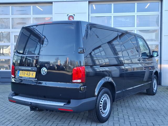 Volkswagen TRANSPORTER 2.0 TDI L2H2 28 Highline | Navigatie/Android/Apple Carplay | PDC voor en Achter | Cruise Control | DAB | Airco |