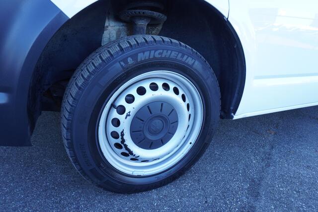 Volkswagen TRANSPORTER 150pk Automaat L2H1 Trekhaak Cruise control Parkeersensoren Stoelverwarming Standkachel