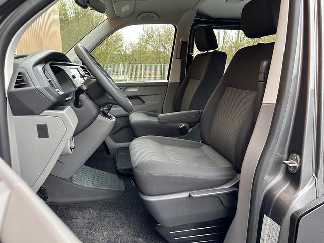 Volkswagen TRANSPORTER 2.0 TDI L2H1 DC 28 Economy Business | 5 Persoons | Apple Carplay | Android Auto | Origineel Nederlands | Parkeersensoren | Cruise Control | Airconditioning |