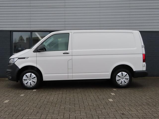 Volkswagen TRANSPORTER 2.0 TDI L1H1 30 | carplay | parkeersensoren | cruise control | DAB