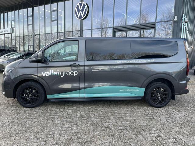 Volkswagen TRANSPORTER 2.0 TDI L2H1 30 Style | LED | Navigatie | lm velgen | Black Edition | Camera | Laadruimte Betimmering | Apple Carplay/Android auto | PDC | Digital Cockpit