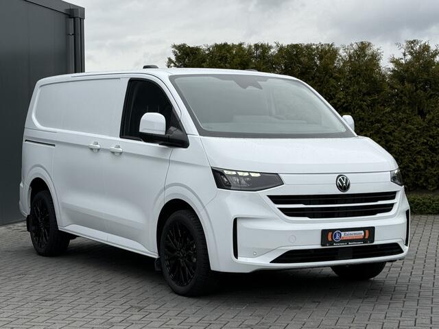 Volkswagen TRANSPORTER 2.0 TDI 150 PK STYLE / AUTOMAAT / L1H1 / BPM VRIJ! / ACHTERKLEP / ECC / CRUISE / LANE ASSIST / CAMERA / 3-ZITS