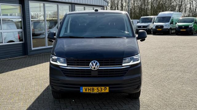 Volkswagen TRANSPORTER 2.0 TDI 110KW 150PK L2H1 EURO 6 AUTOMAAT AIRCO/ NAVIGATIE/ CRUISE CONTROL/ SORTIMO INRICHTING/ 100% DEALERONDERHOUDEN
