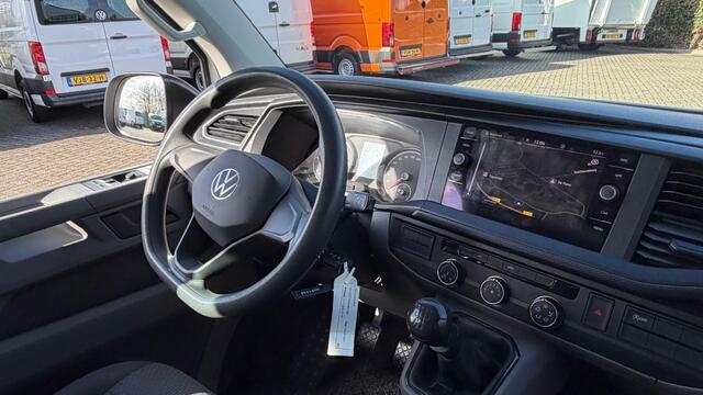 Volkswagen TRANSPORTER 2.0 TDI 81KW 110PK L2H1 DC DUBBELE CABINE EURO 6 AIRCO/ NAVIGATIE/ CRUISE CONTROL/ 100% DEALERONDERHOUDEN