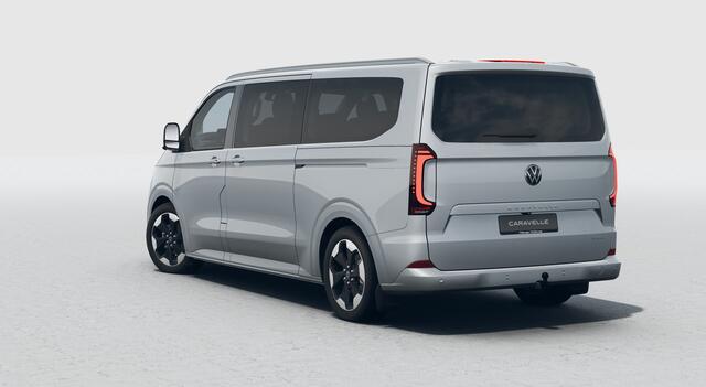 Volkswagen TRANSPORTER Caravelle Style L2 2.5 eHybrid 233 pk | 8-zits | Elek. Trekhaak | Verwarmde voorruit | Elektrische voorstoelen | Harman-Kardon |