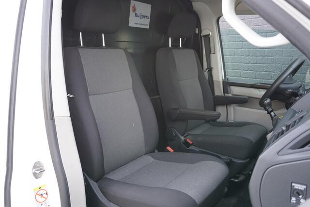 Volkswagen TRANSPORTER 2.0 TDI L2 150PK 2x schuifdeur EURO 6 - Airco - Trekhaak - PDC - ¤ 12.950,- Excl.