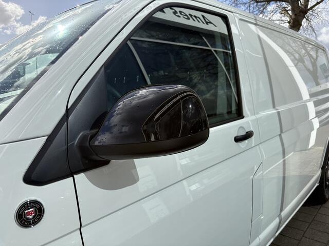 Volkswagen TRANSPORTER 2.0 TDI L2H1 150pk | 3 Zits | Achterklep | PDC | Laadruimte bekleding Cruise control | Bijrijdersbank