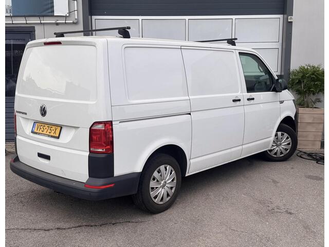 Volkswagen TRANSPORTER 2.0 TDI L1H1 Highline / EURO 6 / AIRCO /NAVI /