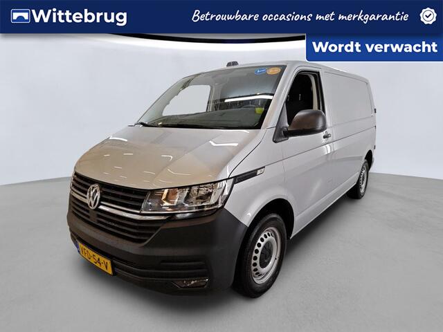 Volkswagen TRANSPORTER 6.1 - 2.0 TDI L1H1 30 Comfortline 110 pk / PDC / Cruise