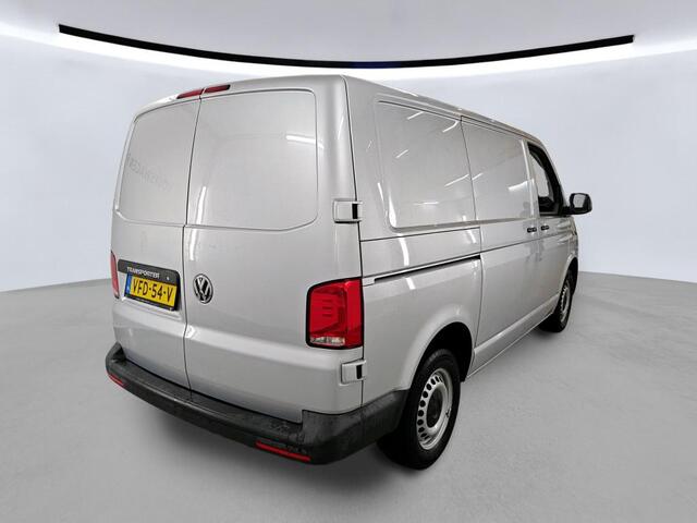 Volkswagen TRANSPORTER 6.1 - 2.0 TDI L1H1 30 Comfortline 110 pk / PDC / Cruise