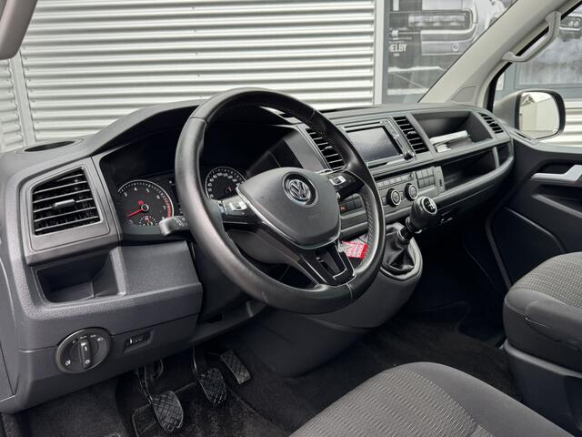 Volkswagen TRANSPORTER Caravelle 2.0 TSI 5+1 Rolstoel bus