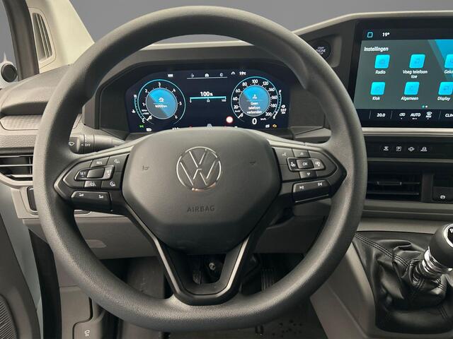 Volkswagen TRANSPORTER 2.0 TDI 110pk L1H1 28 | Cruise Control | Navigatie via Apple Carplay / Android Auto | Laadruimte betimmerd |