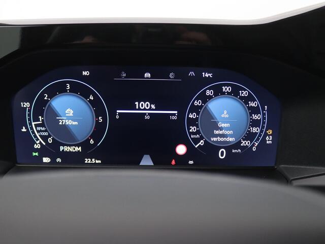 Volkswagen TRANSPORTER 2.0 TDI L2H1 30 Style 170PK AUT8 Dubbele schuifdeur, Adaptieve Cruise Controle, Trekhaak, Achteruitrijcamera, Stoelverwarming, Side Assist, Keyless, 17" LM Velgen