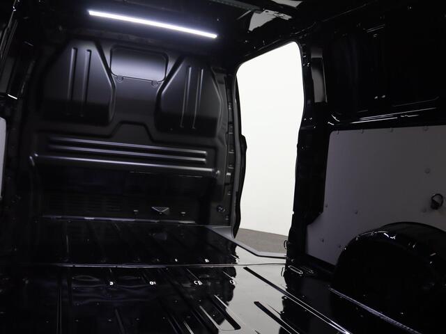 Volkswagen TRANSPORTER 2.0 TDI L2H1 30 Style 170PK AUT8 Adaptieve Cruise Controle, Trekhaak, Achteruitrijcamera, Stoelverwarming, Side Assist, Keyless, 17" LM Velgen