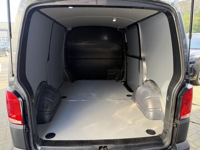 Volkswagen TRANSPORTER 2.0 TDI L1H1 Automaat 200PK DSG Adap. Cruise Airco Stoelverwarming Euro 6
