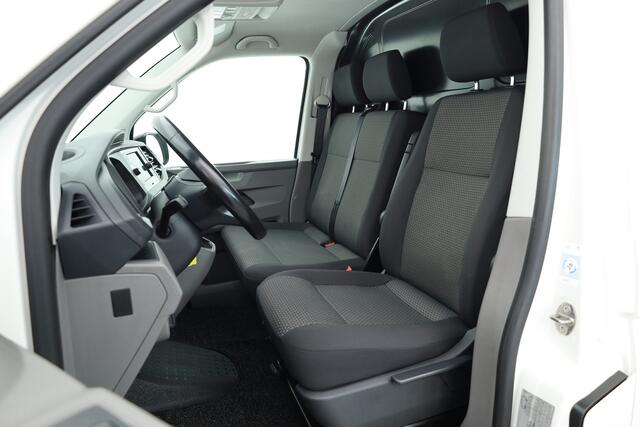 Volkswagen TRANSPORTER 2.0 TDI-150pk Automaat | L1H1 | Apple CarPlay & Android Auto | Camera | PDC V+A | Trekhaak | All Season | DAB