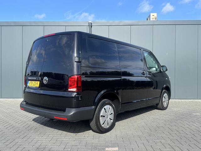Volkswagen TRANSPORTER 2.0 TDI 150 PK DSG AUTOMAAT / L1H1 / 1e EIG. / CRUISE / AIRCO / APPLE CARPLAY / ANDROID AUTO / NAVI / PDC