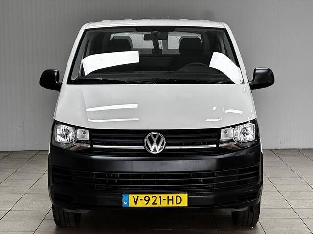 Volkswagen TRANSPORTER 2.0 TDI L1H1/ Dealer onderhouden!/ Trekhaak/ Zij-Schuifdeur Rechts/ Bluetooth/ Airco/ Cruise/ Elek. pakket/ Armsteun/ AUX & USB/ Dagrijverl.