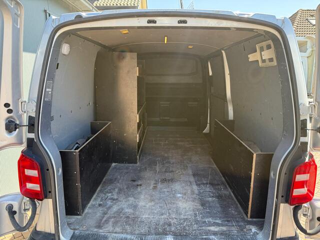 Volkswagen TRANSPORTER 2.0 TDI L2 Comfortline 115PK AC PDC Carplay Schade