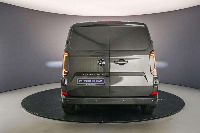 Volkswagen TRANSPORTER T7 2.0 TDI 150pk Automaat L1 Bulli | Achterdeuren | BPM-vrij | ACC | 360gr camera's | Navi | IQ-light LED koplampen | Betimmering | Trekhaak |