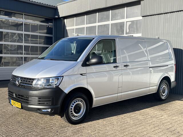 Volkswagen TRANSPORTER 2.0 TSI L2H1 Benzine Dubbele Schuifdeur Airco Cruise controle Bpm vrij Trekhaak Klep achter Omvormer Kastinrichting Standkachel Euro 6 Benzine Ideaal voor ombouw naar Camper !!