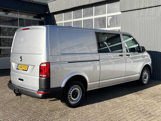 Volkswagen TRANSPORTER 2.0 TSI L2H1 Benzine Dubbele Schuifdeur Airco Cruise controle Bpm vrij Trekhaak Klep achter Omvormer Kastinrichting Standkachel Euro 6 Benzine Ideaal voor ombouw naar Camper !!