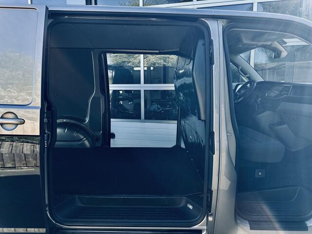 Volkswagen TRANSPORTER 2.0 TDI L1H1 | 150pk | DSG | Bulli | Two Tone | 2x schuifdeur sluithulp elek | Standkachel | BPM vrij | LED | Digital Display | Lane assist | Camera | Ex btw