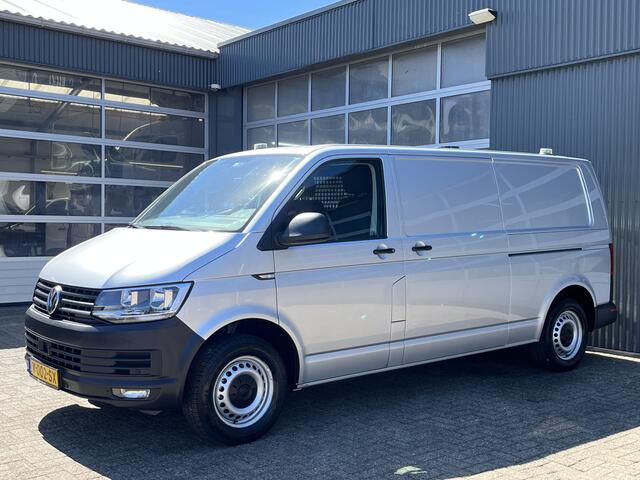 Volkswagen TRANSPORTER 2.0 TSI L2H1 Benzine Dubbele schuifdeur Airco Cruise controle Telefoonverbinding Navigatiesysteem Achteruitrij camera Parkeersensoren Achter Euro 6 1e eigenaar Lage belastingtarief prive BPM vrij