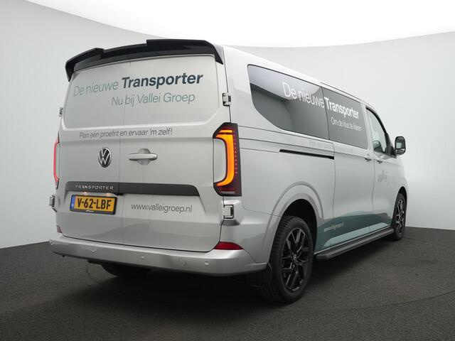 Volkswagen TRANSPORTER 2.0 TDI 170PK AUT L2 Bulli LED | ACC | BLack Edition | Stoelverwarming | Camera | Apple carplay/Android auto | Betimmering | Voorruitverwarming | PDC | L.M. Wielen | Sidesteps | Achterspoiler