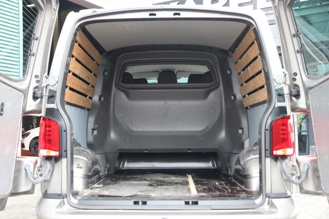 Volkswagen TRANSPORTER 2.0 TDI 150 | Aut. | DC | L2H1 | Navi | Camera | Airco..