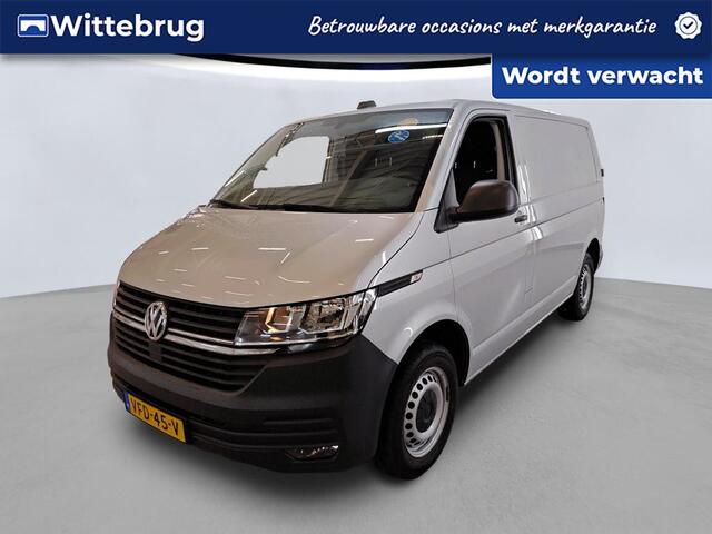 Volkswagen TRANSPORTER 2.0 TDI L1H1 30 Comfortline 110 pk / PDC / Cruise / Navigatie