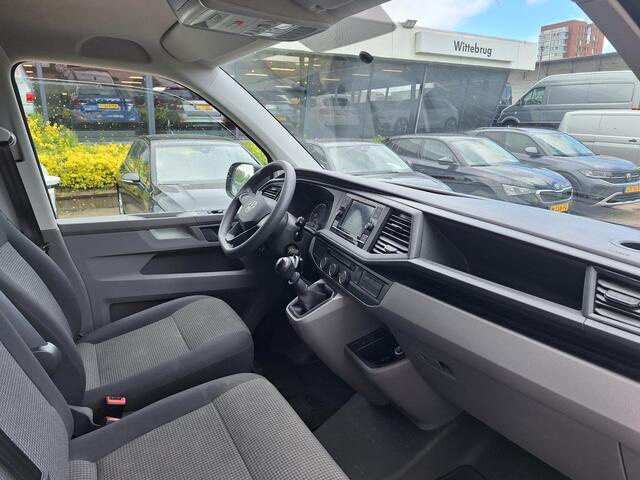 Volkswagen TRANSPORTER 6.1 - 2.0 TDI L1H1 26 Eco Business Trekhaak / Cruise / PDC