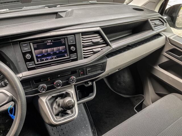 Volkswagen TRANSPORTER 2.0 TDI Bestelwagen L2H1 | AIRCO | CARPLAY | CRUISE | TREKHAAK | COMFORTSTOEL | BIJRIJDERSBANK |