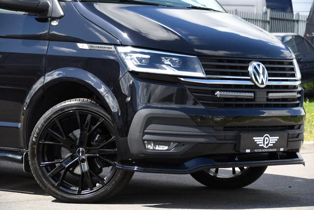 Volkswagen TRANSPORTER 2.0 TDI L2H1 30 Highline Black Edition Adaptieve Cruise, Camera, Carplay, 150pk, Trekhaak, Stoelverwarming, LED, Automaat, Standkachel, Sensoren, Uniek!