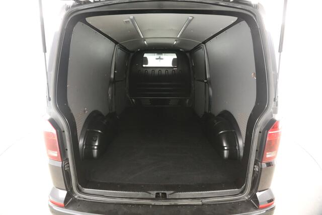 Volkswagen TRANSPORTER 2.0 TDI L2H1 150PK | Aut. | Airco | Adap. Cruise | Camera | Carplay | Trekhaak | 2xSchuifdeur