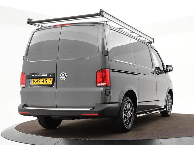 Volkswagen TRANSPORTER 2.0 TDI L1H1 26 Economy Business · Apple/Android Car Play · Imperiaal · Tussenschot · Vloerplaat · P-Sensoren · Cruise Control ·