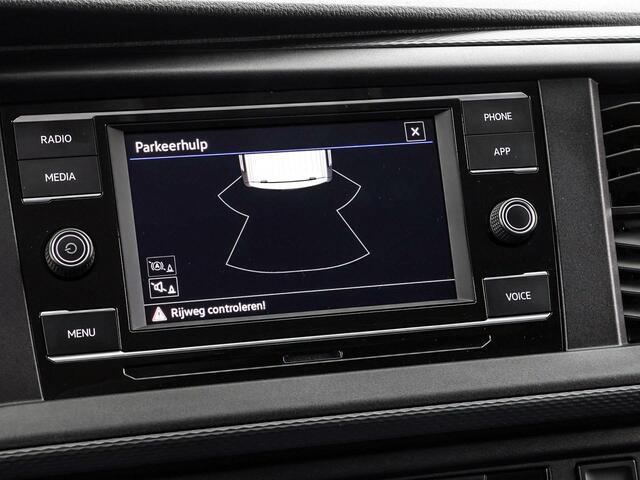 Volkswagen TRANSPORTER 2.0 TDI L1H1 26 Economy Business · Apple/Android Car Play · Imperiaal · Tussenschot · Vloerplaat · P-Sensoren · Cruise Control ·