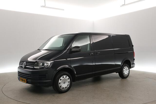 Volkswagen TRANSPORTER 2.0 TDI L2H1 140PK | Airco | 3 Zits | Trekhaak | 2xSchuifdeur | Parkeersens.