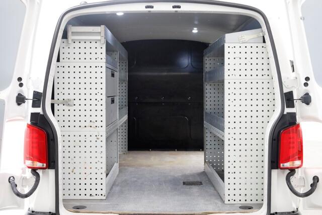 Volkswagen TRANSPORTER T6.1 2.0 TDI 110pk Lang Airco/Navi/Inrichting 09-2020
