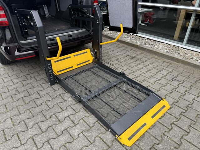 Volkswagen TRANSPORTER 5+1 Rolstoelbus 2.0 TDI L2H1 DC Highline (Zeer mooie en complete rolstoelbus met Automaat!)