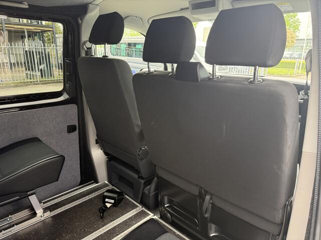 Volkswagen TRANSPORTER 5+1 Rolstoelbus 2.0 TDI L2H1 DC Highline (Zeer mooie en complete rolstoelbus met Automaat!)