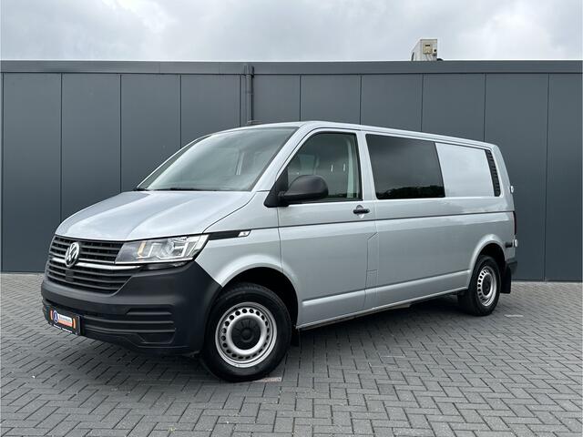 Volkswagen TRANSPORTER 2.0 TDI 150 PK DSG AUTOMAAT HIGLINE / ** 19.778 KM ** / DUBBELE CABINE / ADAPTIVE CRUISE / TREKHAAK / 6 PERSOONS