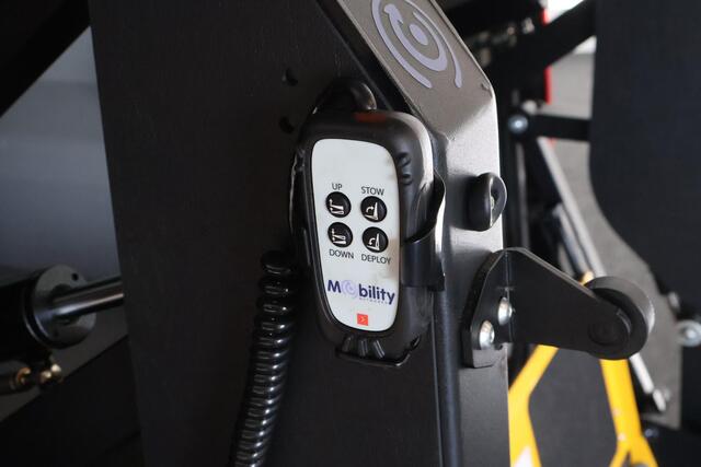 Volkswagen TRANSPORTER 2.0 TDI 150pk DSG Rolstoelbus Trekhaak Cruise Control Navigatie PDC