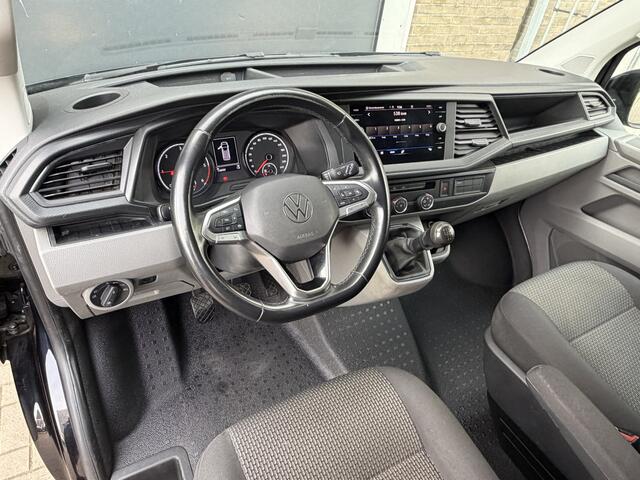 Volkswagen TRANSPORTER 2.0 TDI 110PK Euro 6 L2H1 28 Highline Cruise Control/trekhaak/carplay